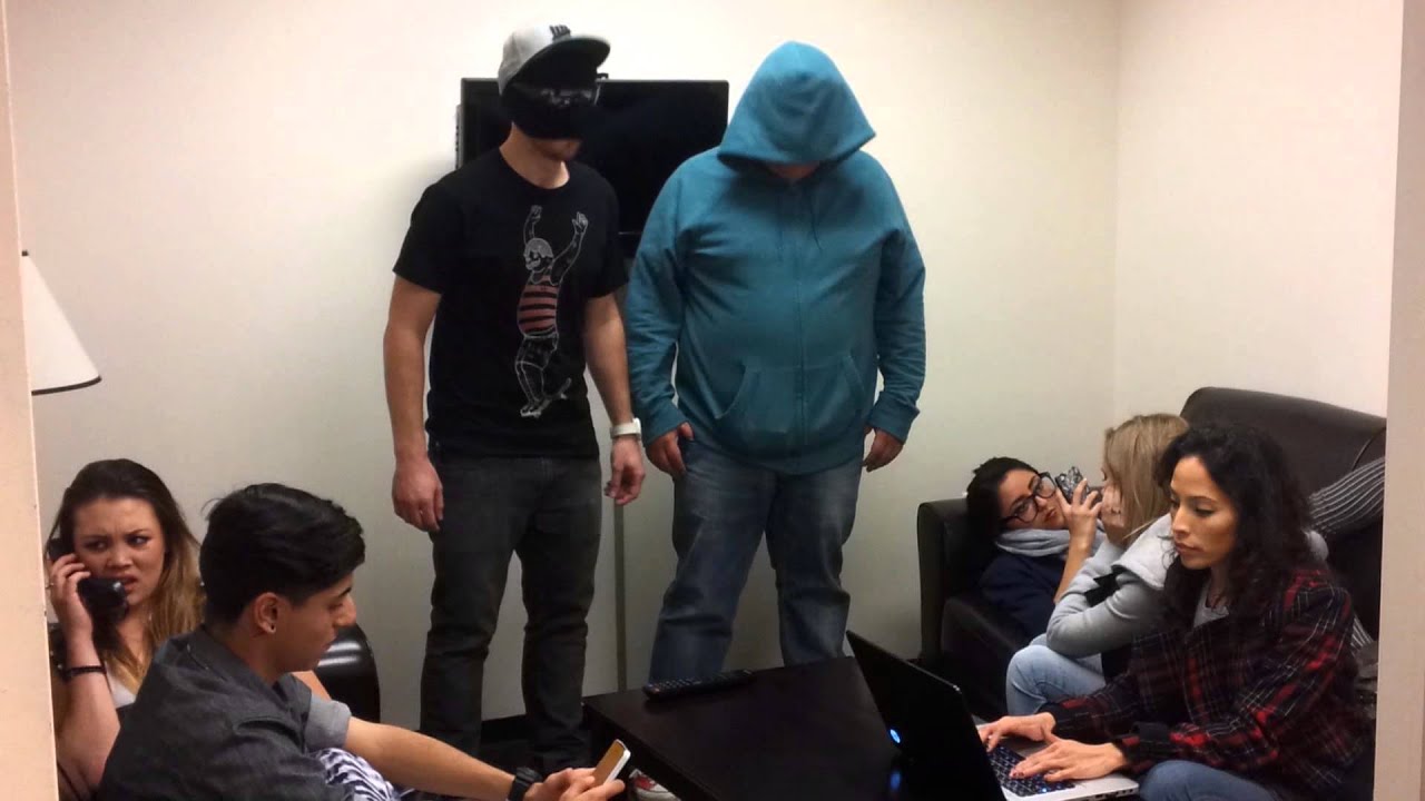 ERNIEandJESSE x MoZaik Harlem Shake