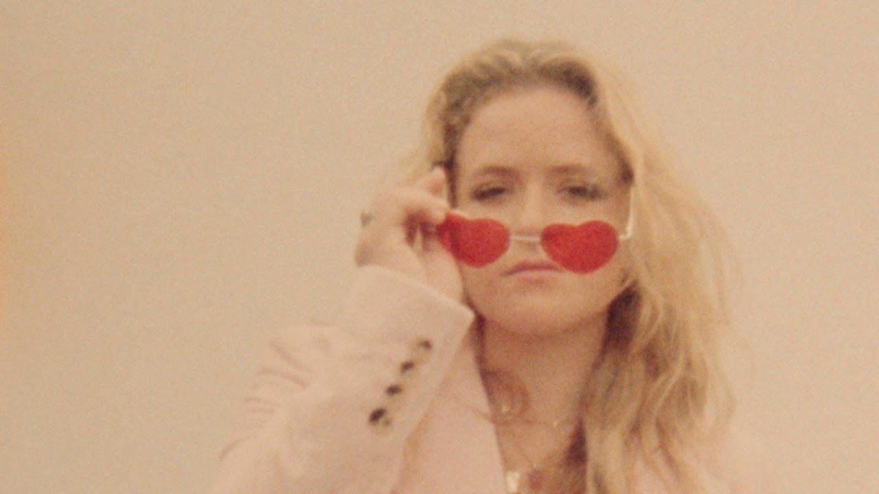 Lexi Berg - Empire of One (Official Video)