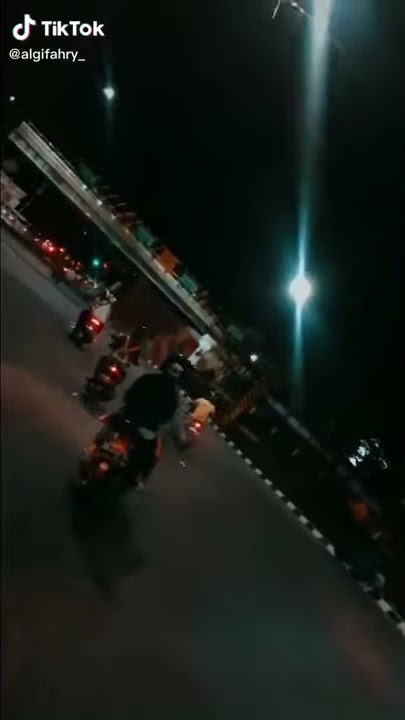 STORY WA COWOK CUEK👍KEREN ABIS