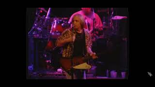 Tom Petty & HBs cover "Gonna Stick To You Baby" at The Fillmore 1997 (audio only)