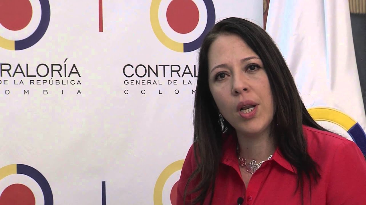 Carolina Montes Cortés Contralora Delegada Para El Medio Ambiente Youtube