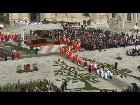 Processional Hymn Gloria Laus Et Honor On Palm Sunday From St Peters Square 2019 Hd Processional Hymn Gloria Laus Et Honor On Palm Sunday From St Peters Square 2019 Hd