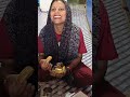 सास बहु एक साथ कर रहे हैं नाश्ता