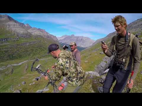 BOWHUNTING MOUNTAIN GOAT // GRITTY FILM // BC GOAT