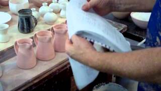 SIMON LEACH POTTERY - Pitcher double dip + a PB glaze recipe !