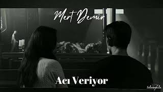 Mert Demir - Acı Veriyor (Live At Zorlu)