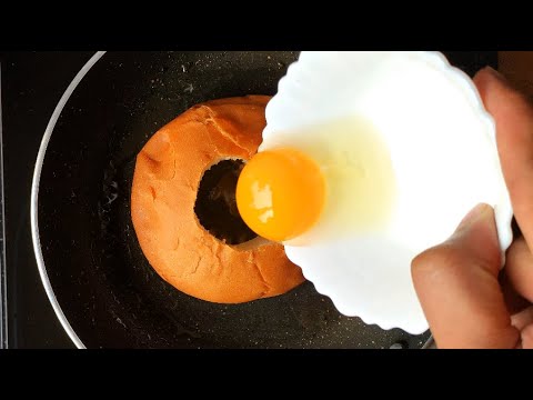 Video: Eggs In A Bun