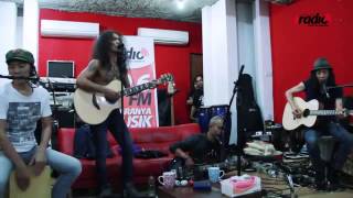 Download lagu SLANK live akustik SLANK live akustik