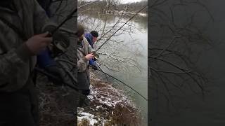 Случай на рыбалке 🤣🎣 #рыбалка #fishing #shorts