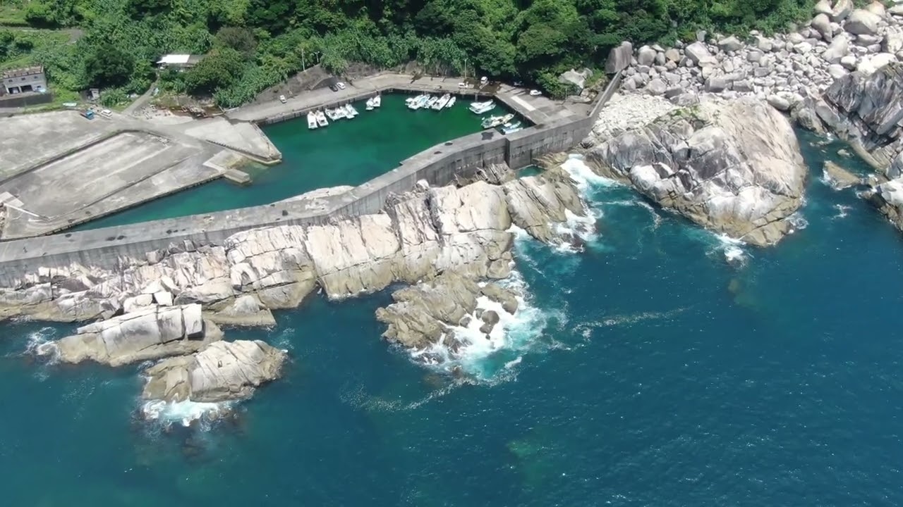 岩手日報社　航空写真で見る 新 岩手の海釣り　希少本　（けん） 新岩手の海釣り―航空写真で見る |本 | 通販 | Amazon