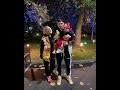Лера Кудрявцева с дочкой и мужем покаталась на ватрушке