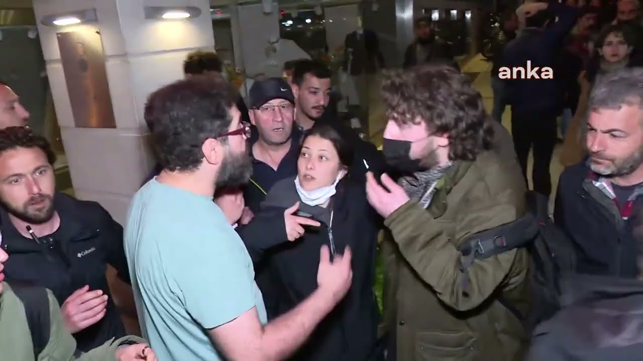 Ankara'da üniversite öğrencilerinin eylemine polis müdahalesi