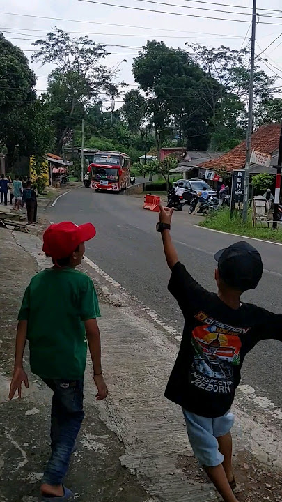 BUS SEMAR MESEM PUTRA PEMBANGUNAN #busmania #teloletbasuri