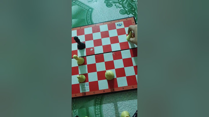 Bài toán dùng domino lắp bàn cờ vua năm 2024
