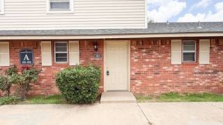 3 bedroom 2 bathroom for Rent Apartment Lubbock TX 7303 Ave X Unit 103