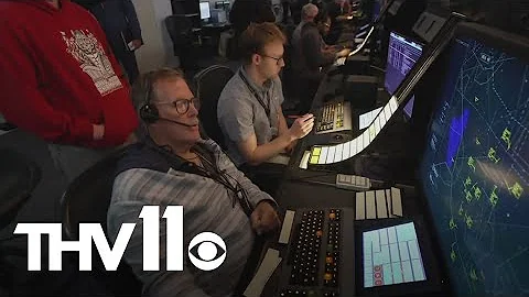 Here's how air traffic controllers are trained