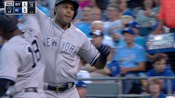 NYY@KC: Hicks blasts a three-run homer to left field