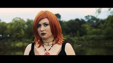 Ar1adn3 - Blonde & Red (Official Video)