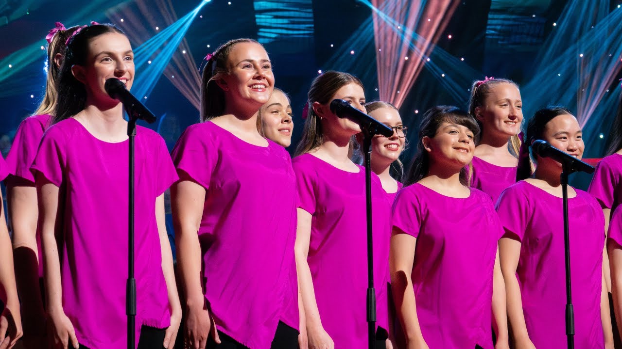 Christmas with the Australian Girls Choir!