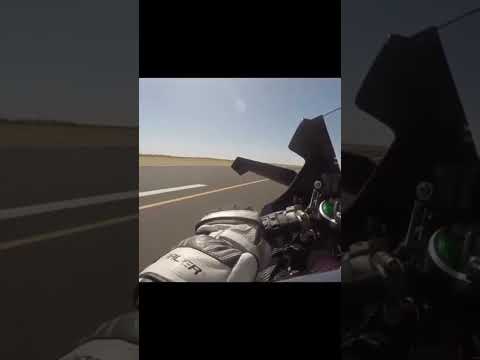 KAWASAKI H2R VS 1350HP SPE NISSAN GT-R #kawasaki #nissan #h2r #gtr #shorts