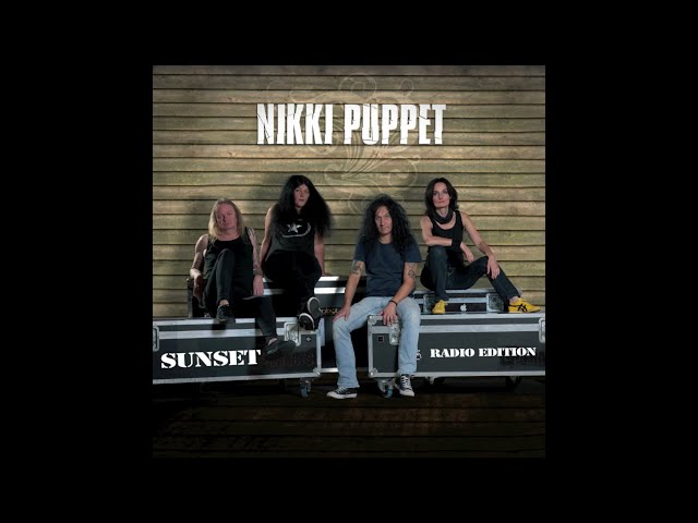 Nikki Puppet - Sunset