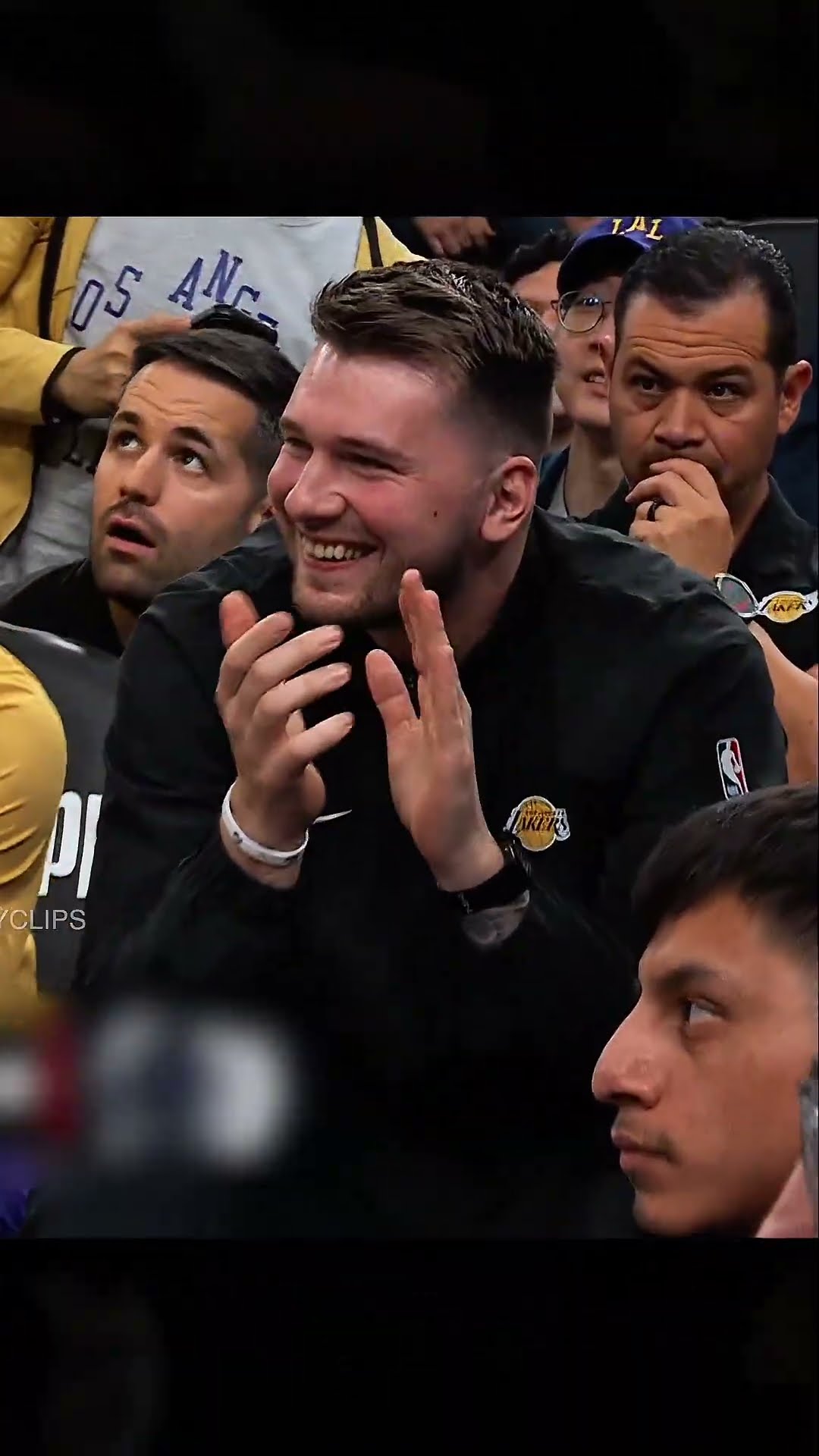 Luka watching LeBron \u0026 Bronny ??
