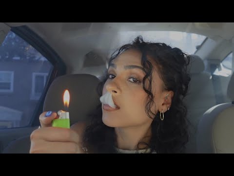 hotbox session 🍃💨 *My first time smoking weed*