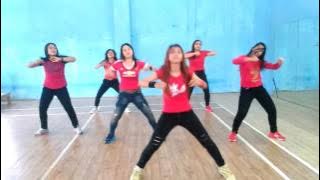 Senam joget 'Om telolet Om' by sanggar obic isty dary