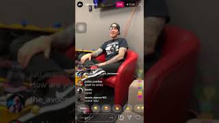 Billie eilish calls friend out for not wearing underwear on instagram live🤭  6-12-19