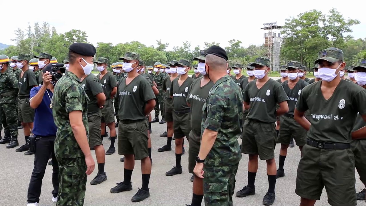 ชุมพร - มณฑลทหารบกที่ 44 ค่ายเขตอุดมศักดิ์ ทำพิธีรับน้องและเปิดการฝึกทหารใหม่ผลัดที่สองประจำปี 2563