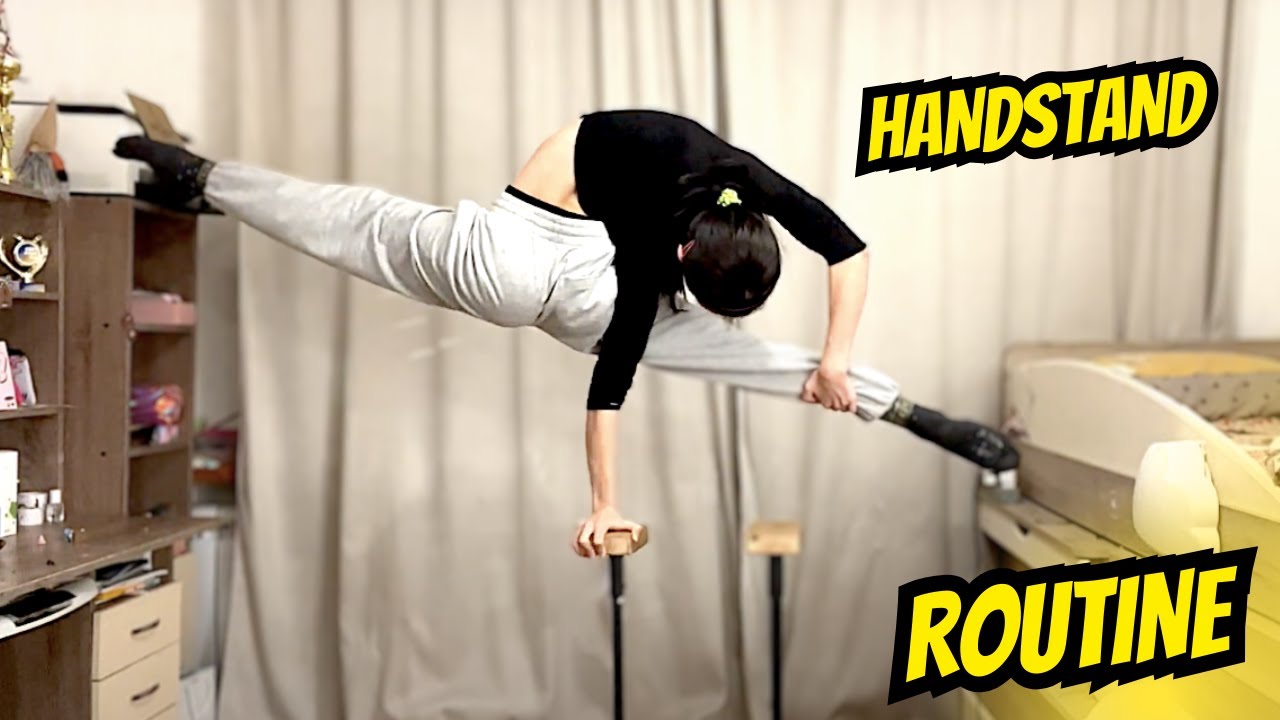 GET FLEXIBLE FAST with 2 Minute Stretching and Handstand Routine! - YouTube