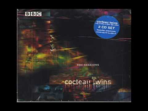 Cocteau Twins - Ivo (BBC Sessions) - YouTube