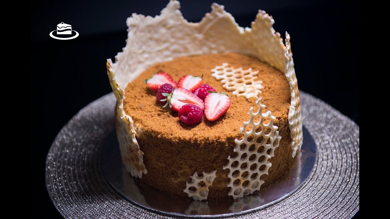 Tort cu Miere 'Medovik' / Honey Cake Medovik