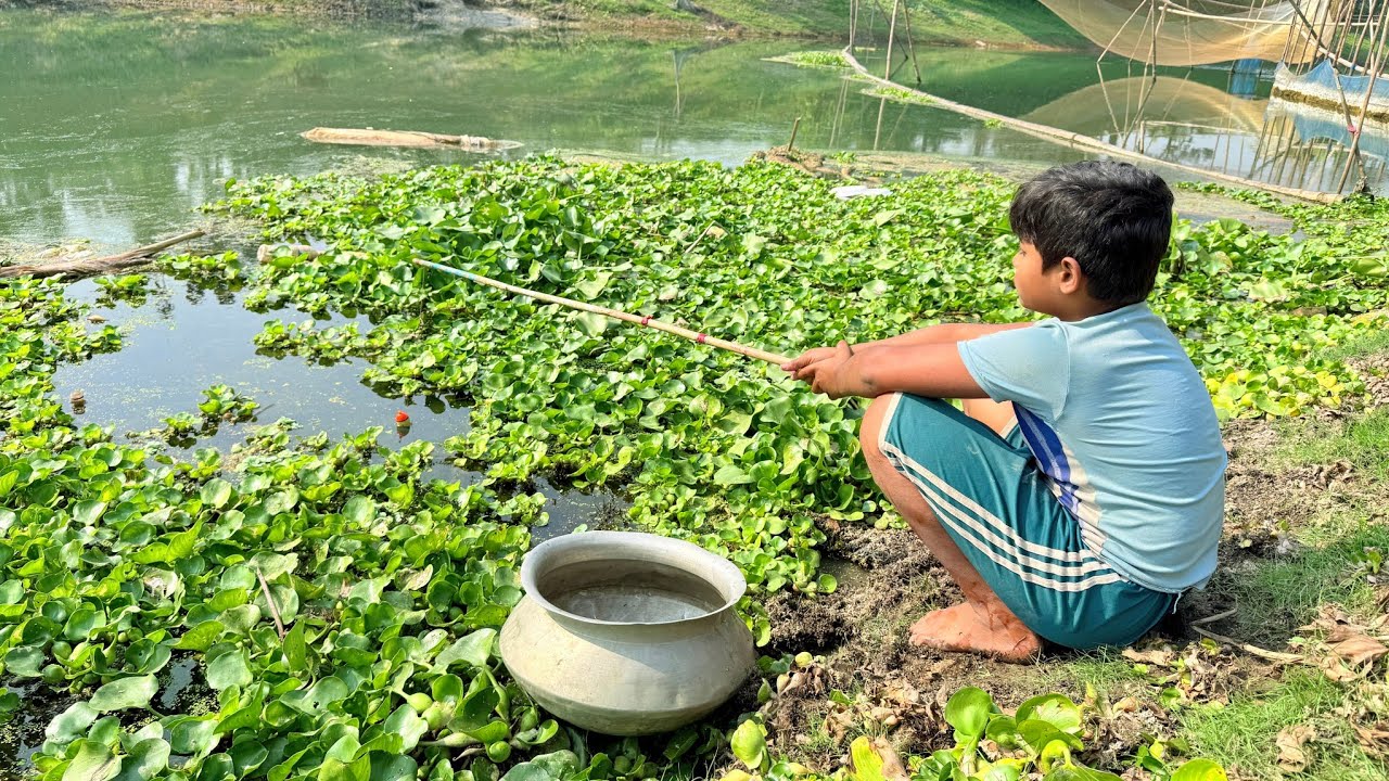 Best Fishing Moment || Smart Boys Catching Fish By Hook In River || fish king bd