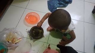 Si Bocil Zaki Bantu Mamak