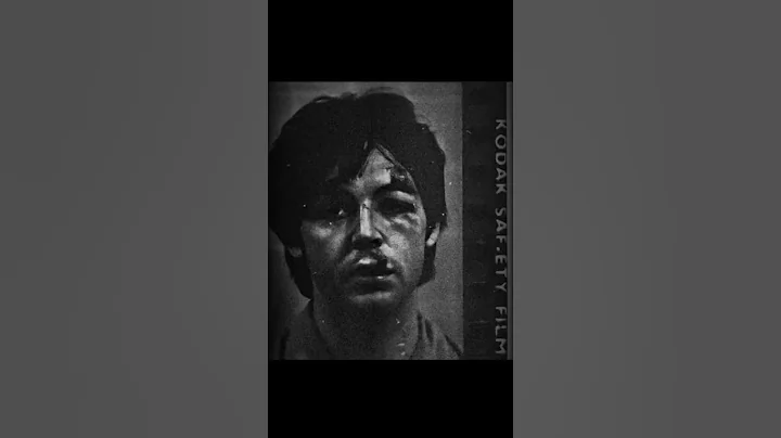Paul McCartney had a moped accident in 1965 which became one of the main 'Paul is dead' clues - 天天要聞