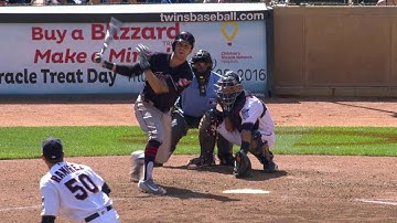CLE@MIN: Naquin hits his 10th homer of the season