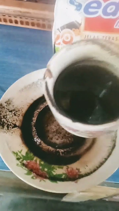 sruput kopi
