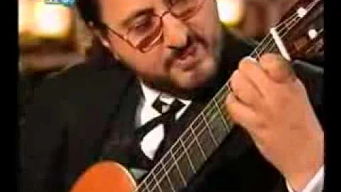 Aniello Desiderio plays Sonata K1 L366 Domenico Sc...