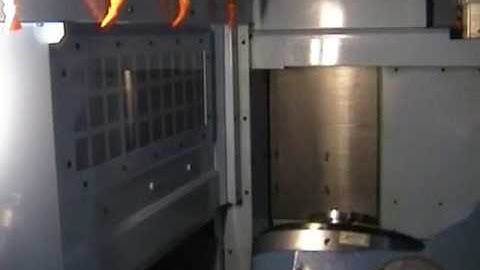 Matsuura Maxia: MAM72-25V / 5 Axis CNC machine tool