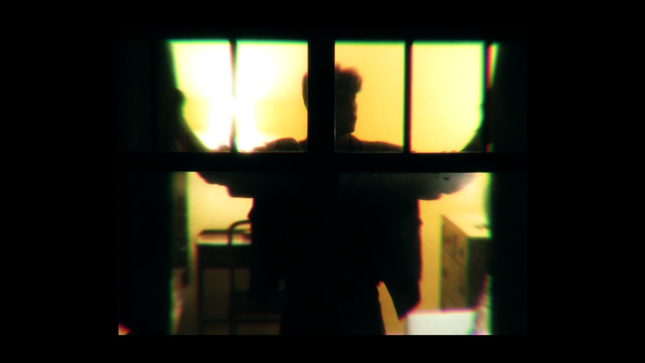 HADEE. - DAYLIGHT (Official Music Video) auf YouTube ansehen HADEE. - DAYLIGHT (Official Music Video) auf YouTube ansehen