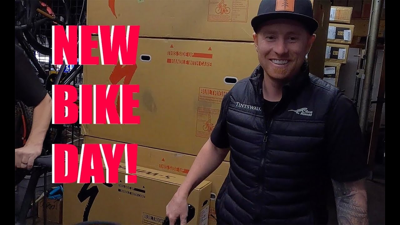 Life on Two Wheels Editor's Vlog | Vet World Championships - YouTube