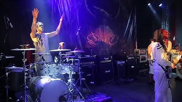 Purgatory Kumandangkan Shalawat Asyghil Bersama Mogerz Cirebon di Acara Black Death Cirebon