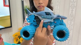Review Monster Jam Baru
