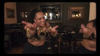 Solo Mouna - Africa Music (Video)