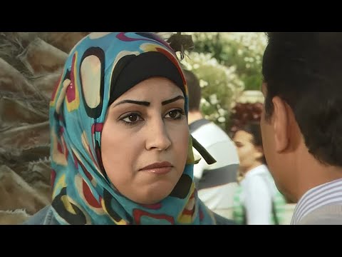 بوظت خطوبة أختها بعد ما الناس شافوها طالعة لجناح رجل الأعمال في الفندق بيطعنوها في شرفها