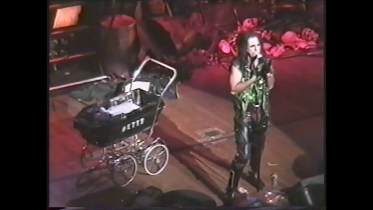 alice cooper dead babies tour