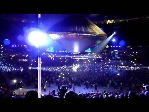 Muse Spaceship @ Wembley (Exogenesis Symphony Part 1. Overture)