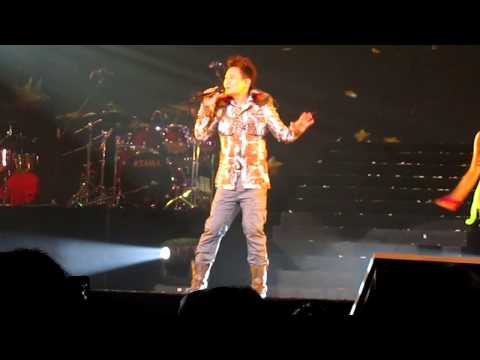 张信哲《空出来的时间》云顶演唱会2012 - 爱就一个字
