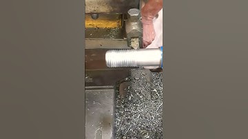 How To Cut A MM Thread! | Iron Rod| #shorts #mgmechanical #lathemachine #cnc #cutathread #cncmachine